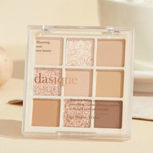 daisique Eyeshadow Palette | 07 Milk Latte | NEW MAKEUP - Picture 2 of 7